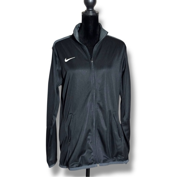 Nike Women’s Black With Grey Details Full-Zip Lightweight Sports Jacket - Picture 5 of 16